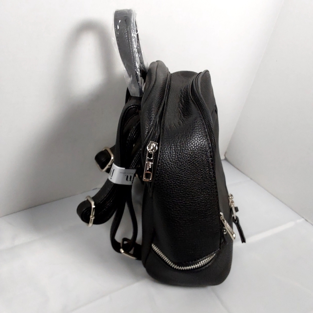 Jessica Moore Essentials MIni Backpack - Picture 3 of 13